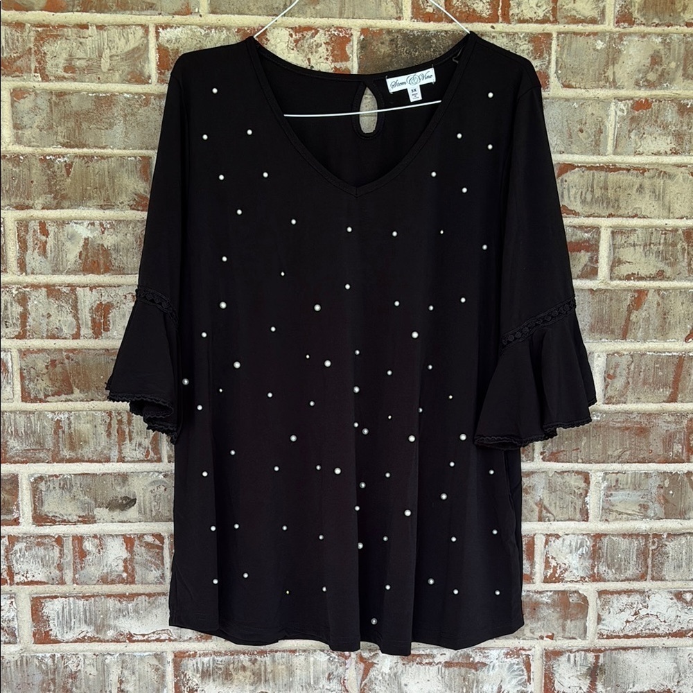 Stem & Vine Black‎ Pearl Buttons Boho Blouse